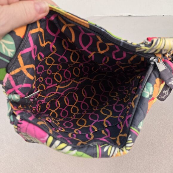 Vera Bradley On The Go Crossbody Jazzy Blooms 2013 Shoulder Bag Hipster Cotton - Picture 9 of 9